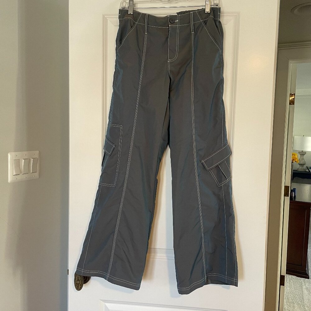Urban OutfittersY2K Nylon Low-Rise Cargo Pants